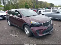 5XYPGDA3XKG460368 2019 KIA SORENTO