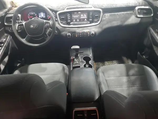 5XYPGDA3XKG523520 2019 KIA SORENTO - Image 8