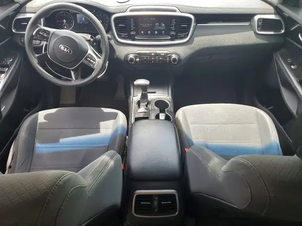5XYPGDA3XKG526045 2019 KIA SORENTO - Image 8