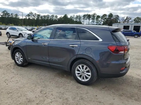5XYPGDA3XKG537420 2019 KIA SORENTO - Image 2