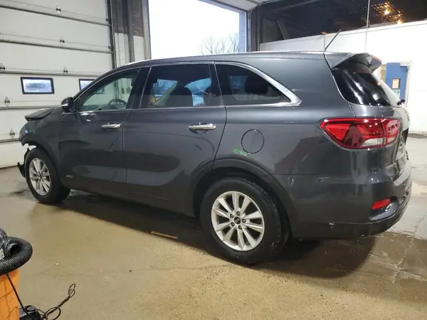 5XYPGDA3XKG541659 2019 KIA SORENTO - Image 2