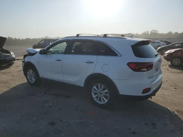 5XYPGDA3XKG546490 2019 KIA SORENTO - Image 2