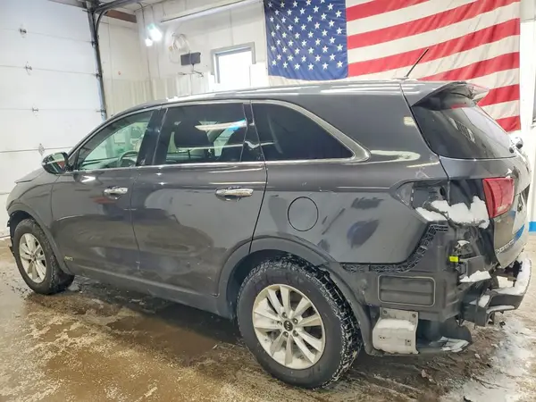 5XYPGDA3XKG547624 2019 KIA SORENTO - Image 2