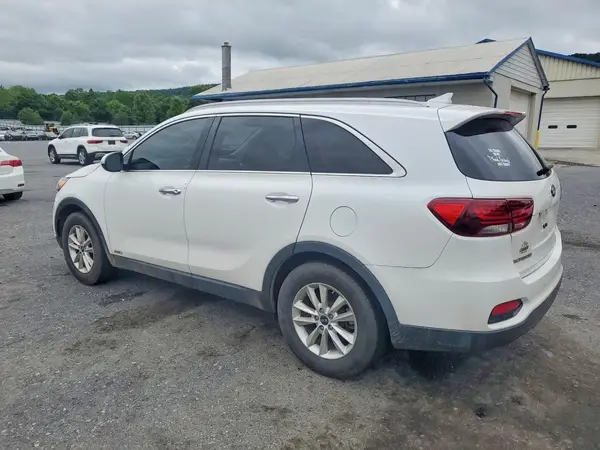 5XYPGDA3XKG549390 2019 KIA SORENTO - Image 2