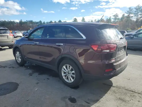 5XYPGDA3XKG552063 2019 KIA SORENTO - Image 2