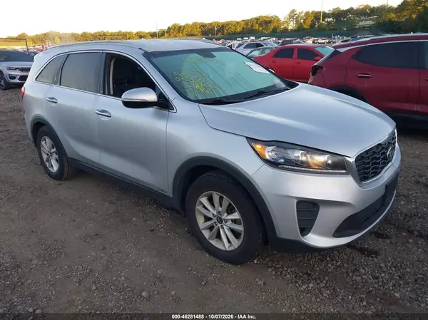 5XYPGDA3XKG552645 2019 KIA SORENTO - Image 1