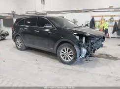5XYPGDA3XKG560440 2019 KIA SORENTO
