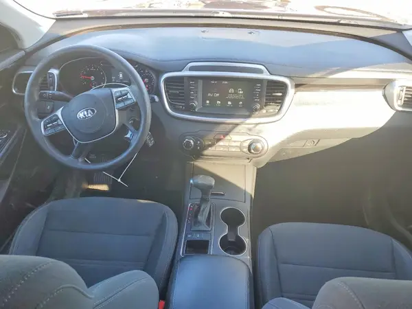 5XYPGDA3XKG567372 2019 KIA SORENTO - Image 8