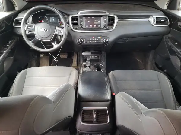 5XYPGDA3XKG573754 2019 KIA SORENTO - Image 8