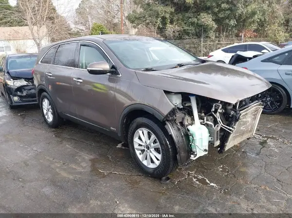 5XYPGDA3XLG627555 2020 KIA SORENTO - Image 1