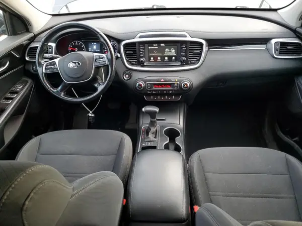 5XYPGDA3XLG643738 2020 KIA SORENTO - Image 8