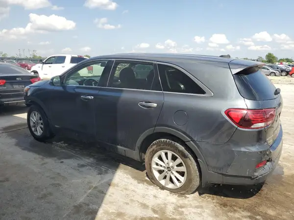 5XYPGDA3XLG650690 2020 KIA SORENTO - Image 2