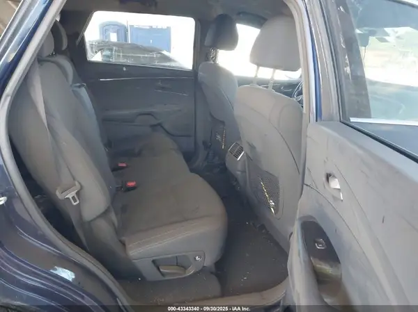 5XYPGDA3XLG696150 2020 KIA SORENTO - Image 8