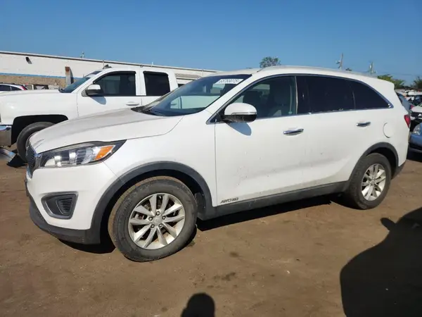 5XYPGDA50GG003674 2016 KIA SORENTO - Image 1