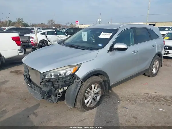 5XYPGDA50GG087026 2016 KIA SORENTO - Image 2