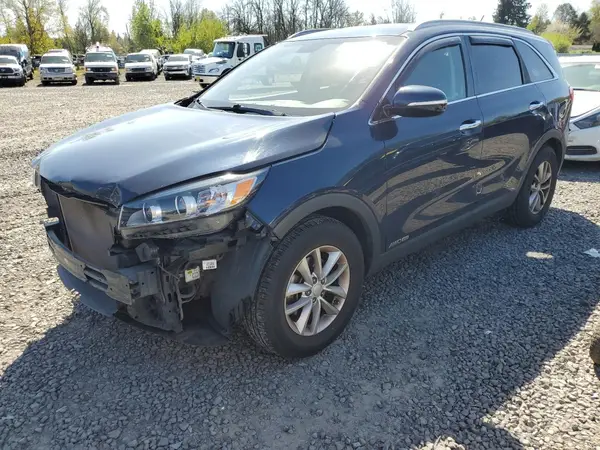 5XYPGDA50GG095059 2016 KIA SORENTO - Image 1