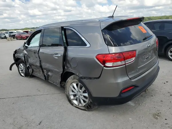 5XYPGDA50GG103001 2016 KIA SORENTO - Image 2