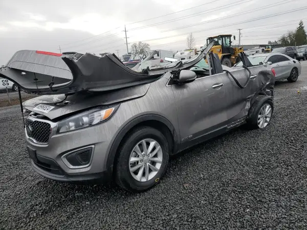 5XYPGDA50GG106433 2016 KIA SORENTO - Image 1