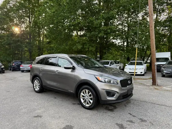 5XYPGDA50GG134006 2016 KIA SORENTO - Image 1