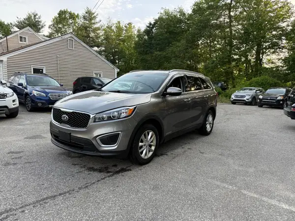 5XYPGDA50GG134006 2016 KIA SORENTO - Image 2