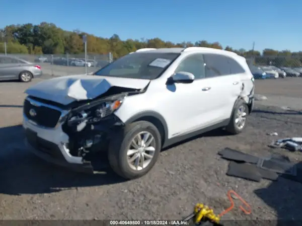 5XYPGDA50GG136693 2016 KIA SORENTO - Image 2