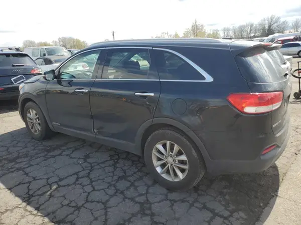 5XYPGDA50GG137259 2016 KIA SORENTO - Image 2