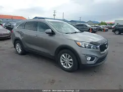 5XYPGDA50GG153283 2016 KIA SORENTO