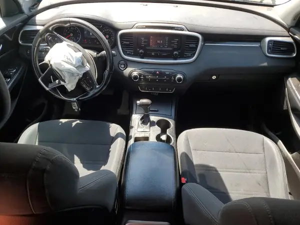 5XYPGDA50GG164123 2016 KIA SORENTO - Image 8