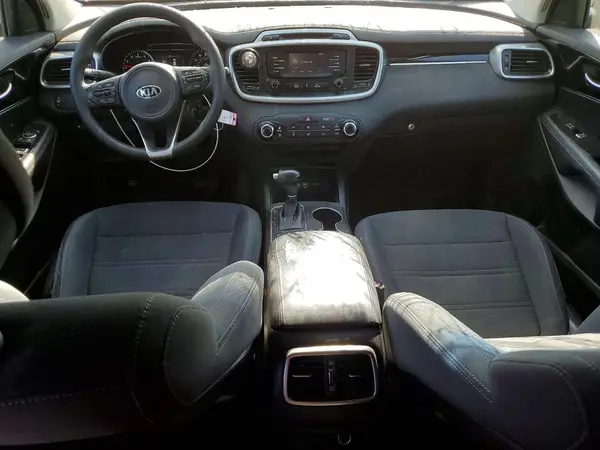 5XYPGDA50GG174649 2016 KIA SORENTO - Image 8