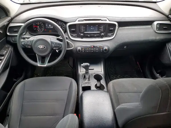 5XYPGDA50HG191825 2017 KIA SORENTO - Image 8
