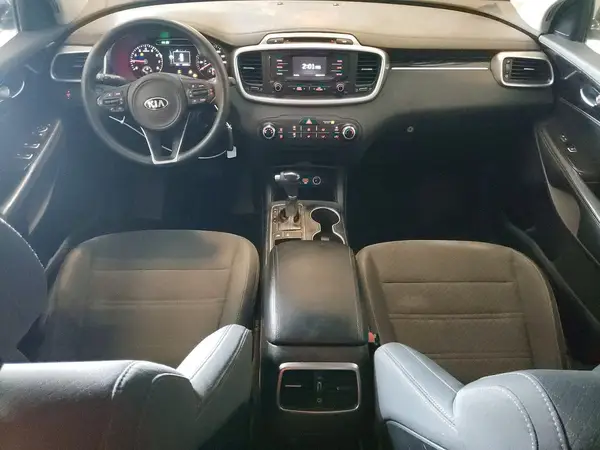 5XYPGDA50HG203553 2017 KIA SORENTO - Image 8