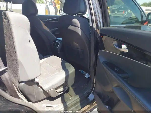 5XYPGDA50HG209255 2017 KIA SORENTO - Image 8