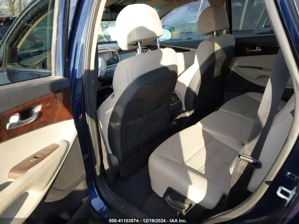 5XYPGDA50HG234267 2017 KIA SORENTO - Image 8
