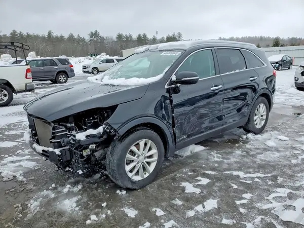 5XYPGDA50HG240196 2017 KIA SORENTO - Image 1