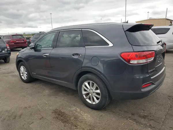 5XYPGDA50HG277023 2017 KIA SORENTO - Image 2
