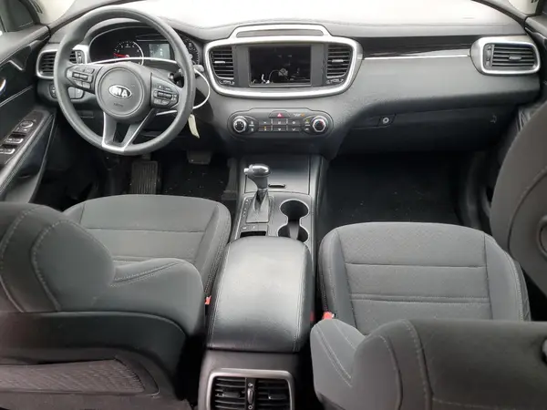 5XYPGDA50HG291567 2017 KIA SORENTO - Image 8