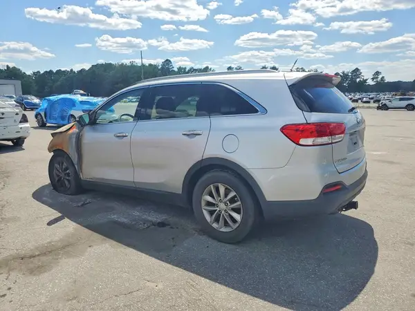5XYPGDA50HG291780 2017 KIA SORENTO - Image 2