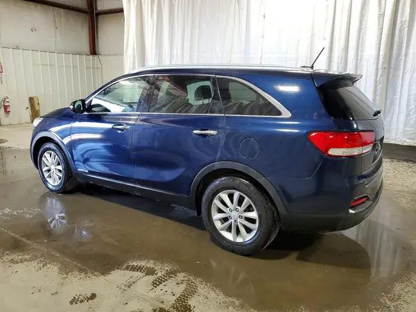 5XYPGDA50HG293237 2017 KIA SORENTO - Image 2