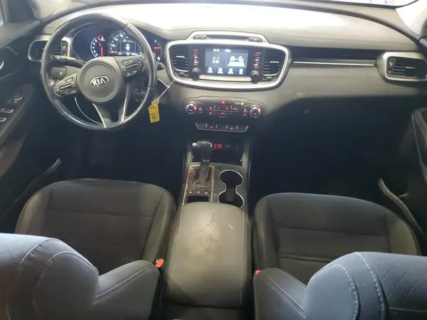 5XYPGDA50HG302535 2017 KIA SORENTO - Image 8