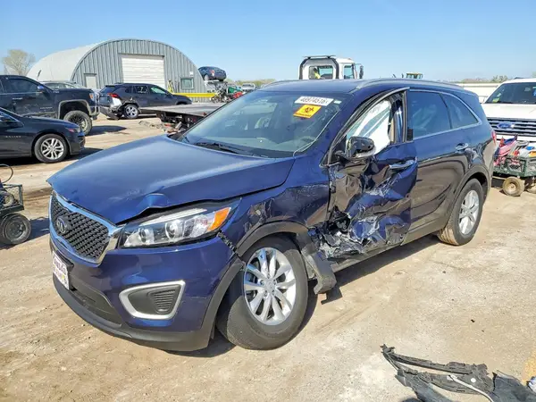 5XYPGDA50HG319528 2017 KIA SORENTO - Image 1
