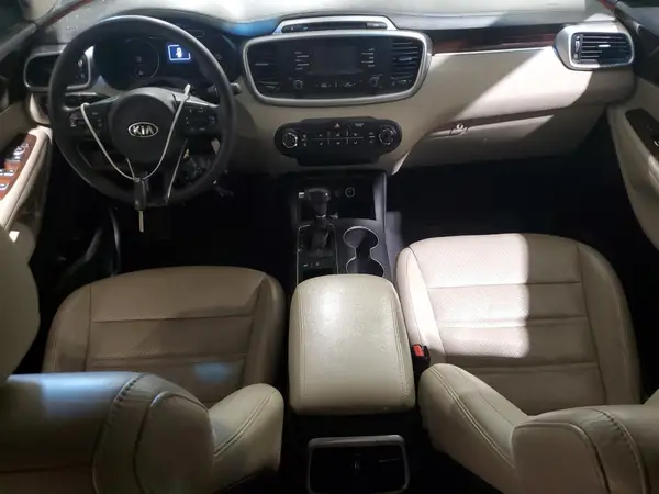 5XYPGDA50HG321831 2017 KIA SORENTO - Image 8