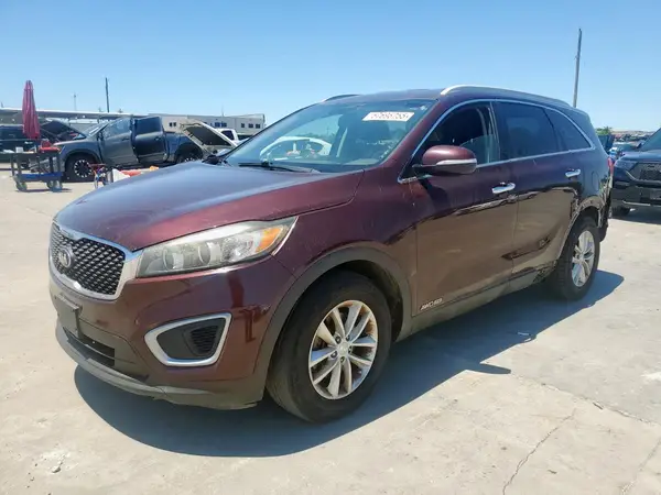 5XYPGDA50HG332974 2017 KIA SORENTO - Image 1