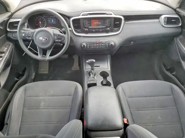 5XYPGDA50HG333221 2017 KIA SORENTO - Image 8