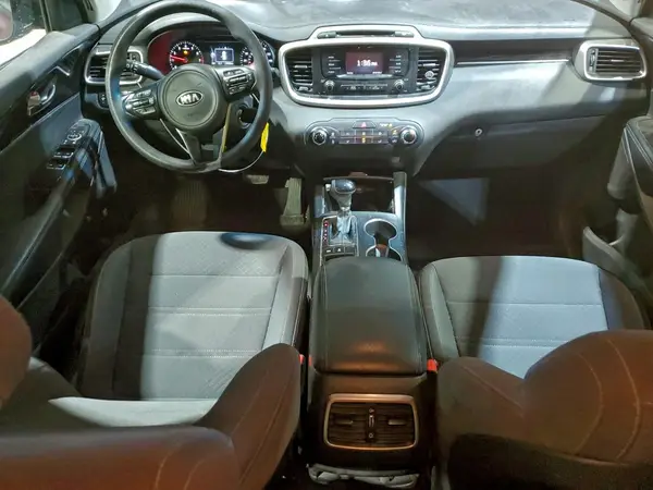 5XYPGDA50HG335471 2017 KIA SORENTO - Image 8