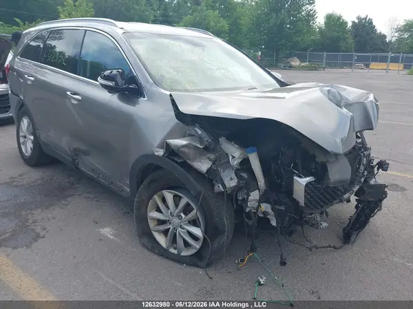 5XYPGDA50JG372932 2018 KIA SORENTO - Image 1
