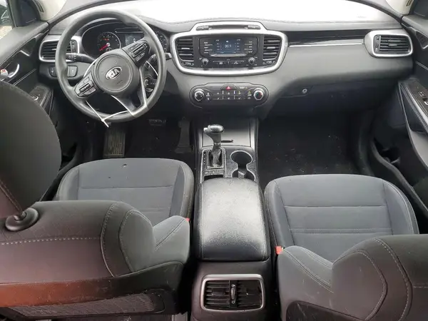 5XYPGDA50JG417206 2018 KIA SORENTO - Image 8