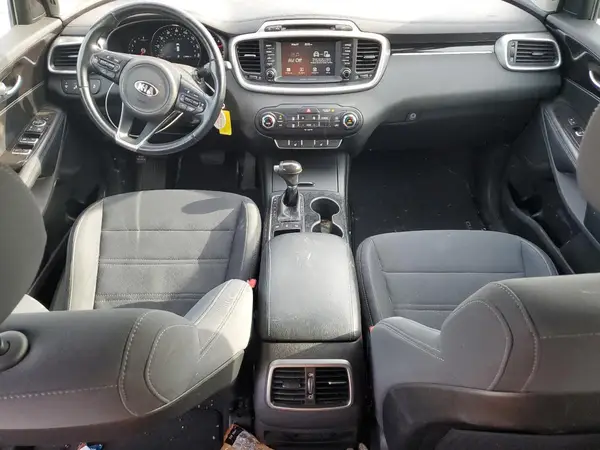 5XYPGDA50JG419165 2018 KIA SORENTO - Image 8