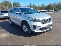 5XYPGDA50KG440504 2019 KIA SORENTO