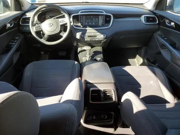 5XYPGDA50KG449591 2019 KIA SORENTO - Image 8