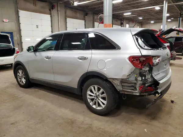 5XYPGDA50KG484180 2019 KIA SORENTO - Image 2